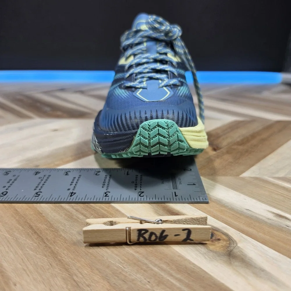 Hoka One One Speedgoat 4 Shoes Women's Size 6.5 Blue Trail Running Sneakers